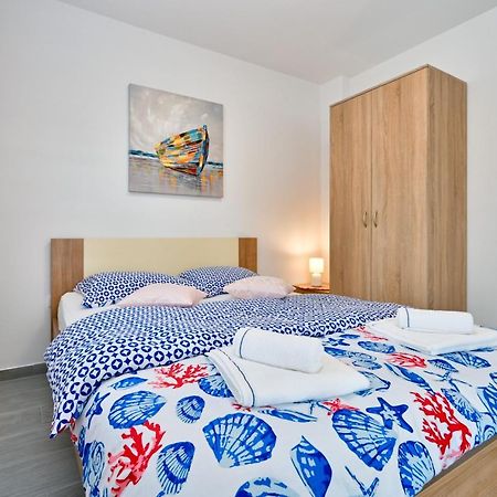 Apartman Michael / Novalja / Zrce Extérieur photo