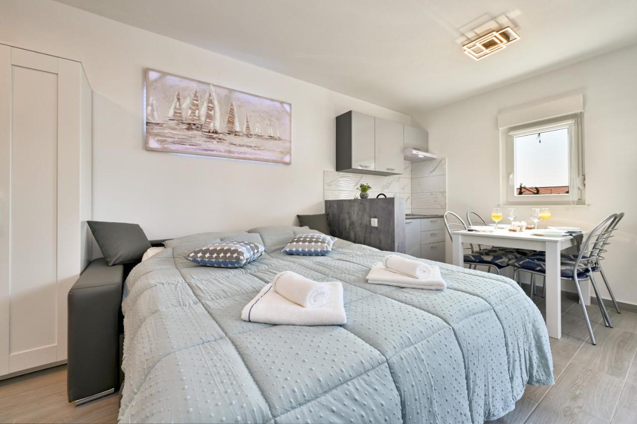 Apartman Michael / Novalja / Zrce Extérieur photo