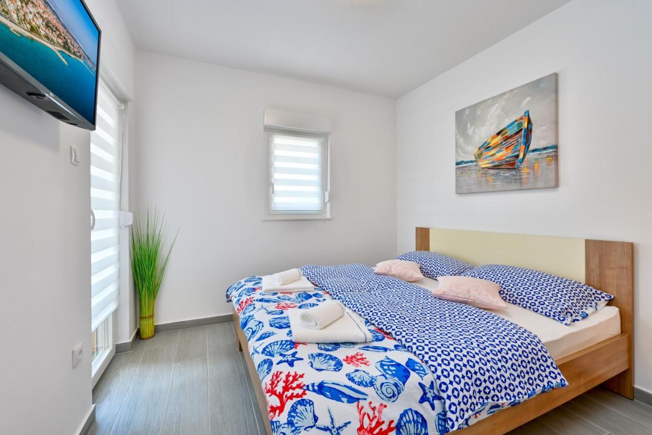 Apartman Michael / Novalja / Zrce Extérieur photo