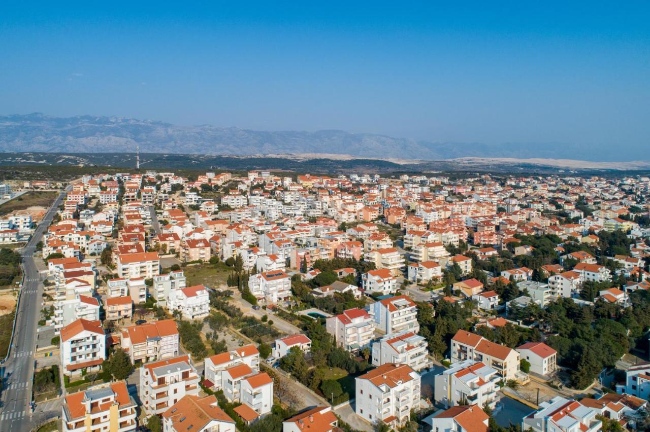 Apartman Michael / Novalja / Zrce Extérieur photo