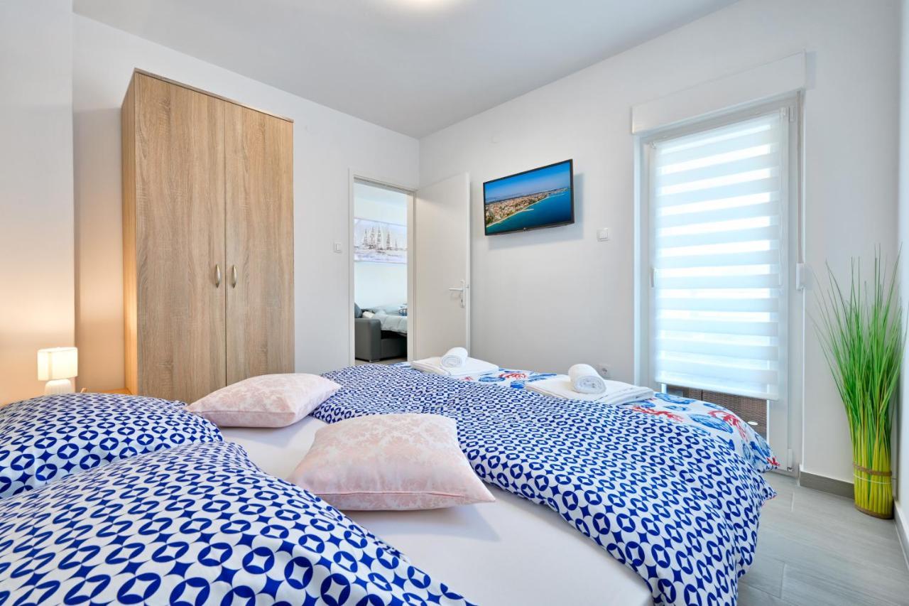 Apartman Michael / Novalja / Zrce Extérieur photo